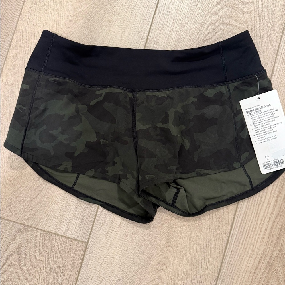 Lululemon Speed Up Low-Rise Lined Short 2.5” Size 6 Incognito Green Camo